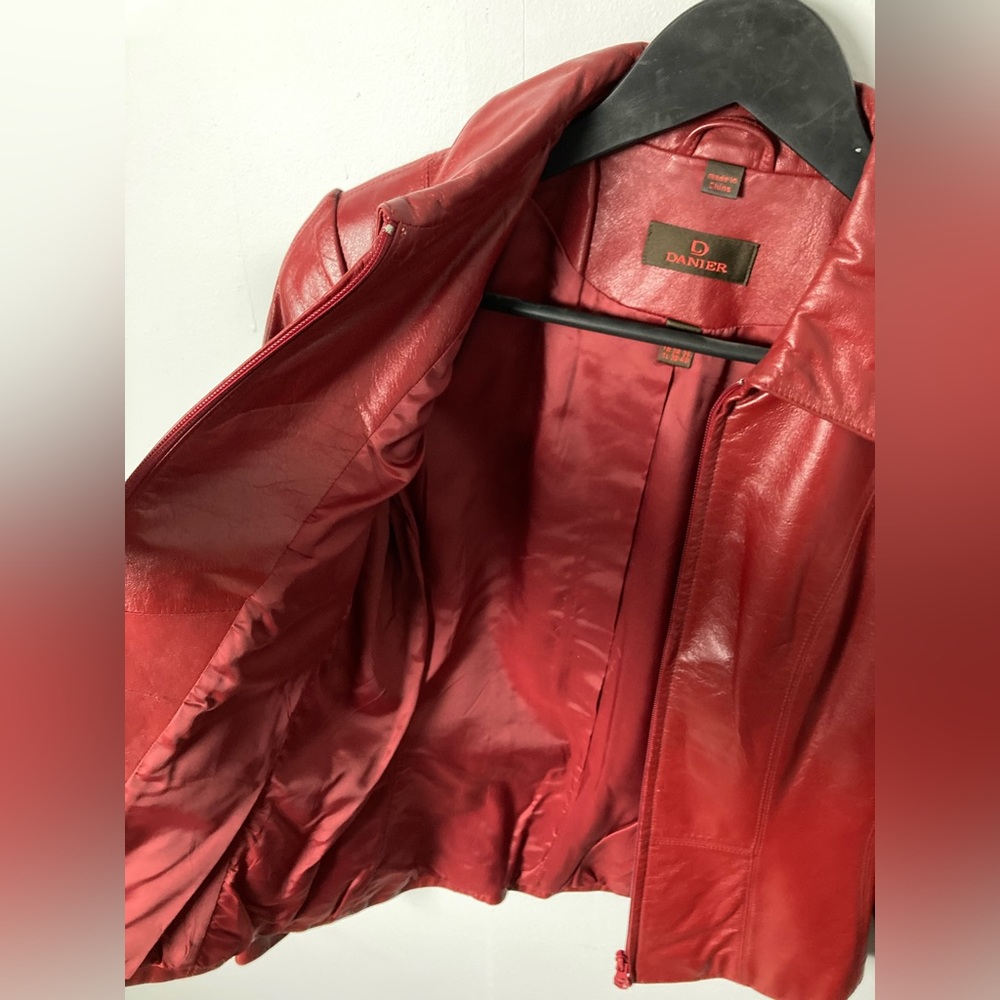 Vintage Danier leather jacket - Picture 6 of 11